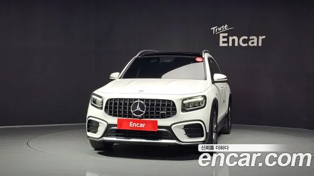 Mercedes-Benz GLB 2026 thumb 3