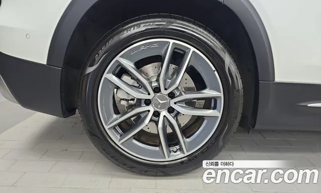 Mercedes-Benz GLB 2026 thumb 5