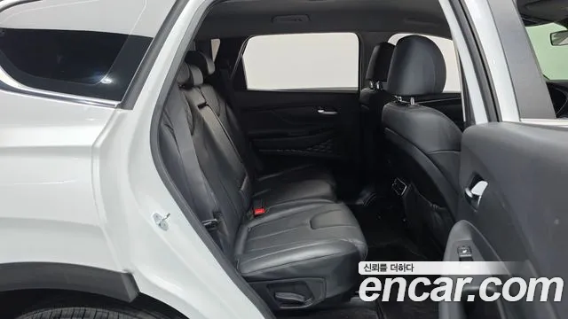 Hyundai Santa Fe 2022 thumb 11
