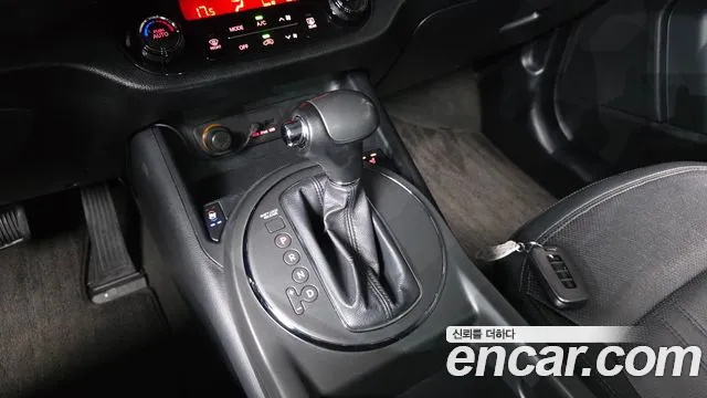 Kia Sportage 2012 thumb 9
