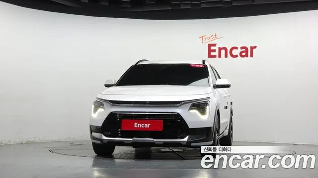 Kia Niro 2022 thumb 2