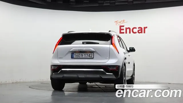 Kia Niro 2022 thumb 3