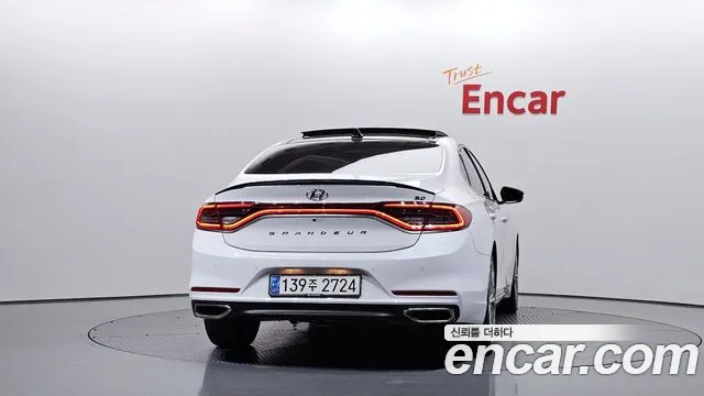 Hyundai Grandeur 2017 thumb 4