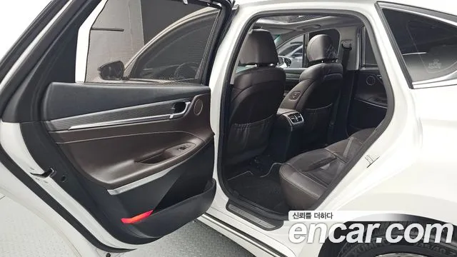 Hyundai Grandeur 2017 thumb 12