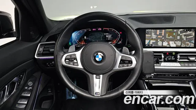 BMW 3-Series 2021 thumb 12