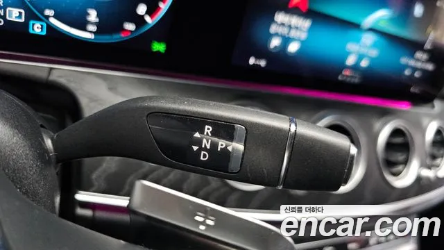 Mercedes-Benz E-Класс 2023 thumb 8