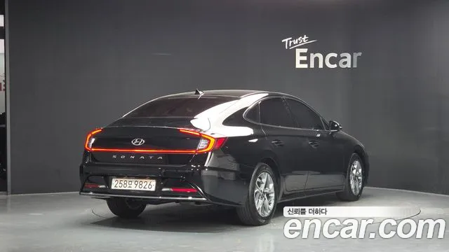 Hyundai Sonata 2022 thumb 2