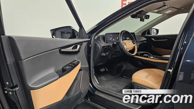 Kia EV6 2023 thumb 10