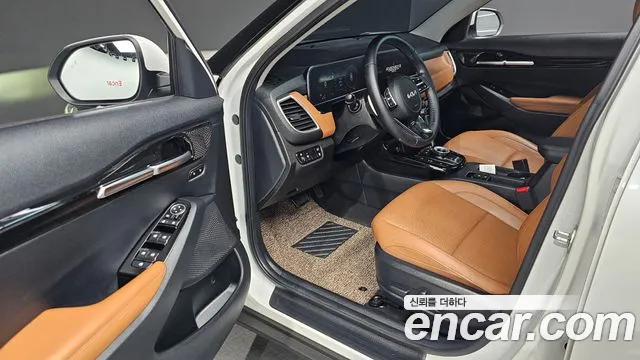 Kia Seltos 2023 thumb 10