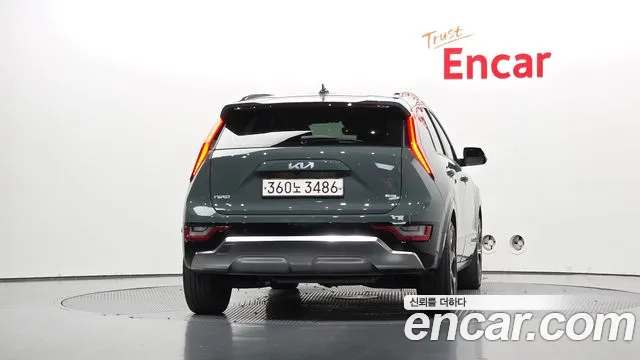 Kia Niro 2022 thumb 3