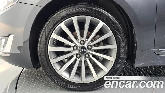 Kia K7 2015 thumb 4
