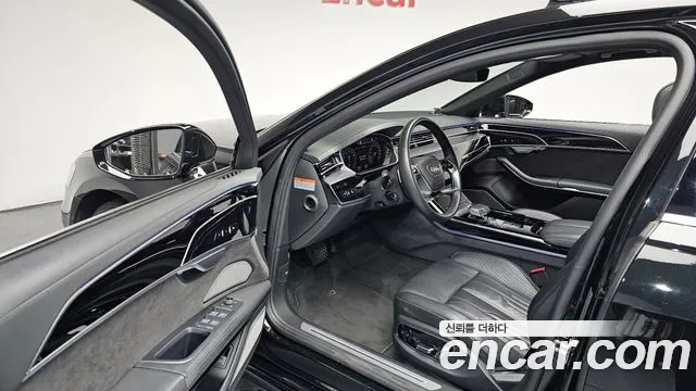 Audi A8 2020 thumb 9