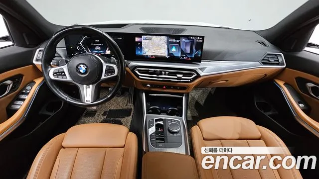 BMW 3-Series 2023 thumb 6