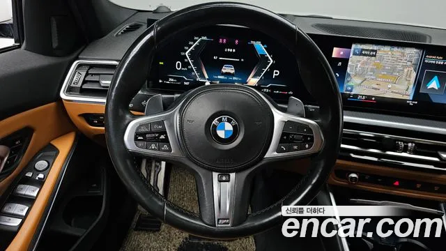 BMW 3-Series 2023 thumb 12