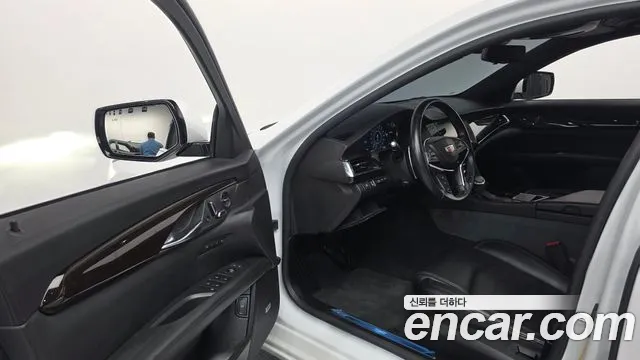 Cadillac CT6 2018 thumb 10