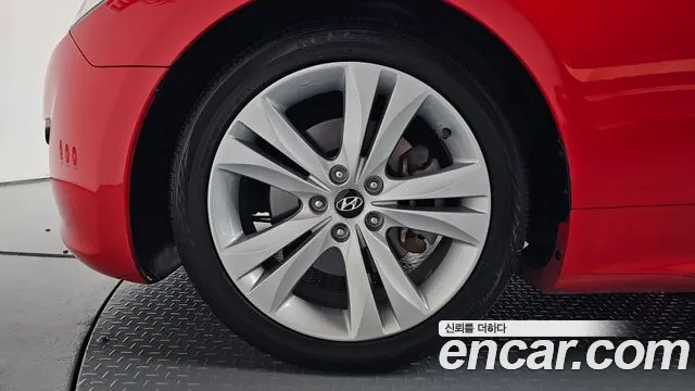 Hyundai Genesis 2009 thumb 4