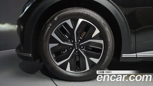 Kia EV6 2021 thumb 5