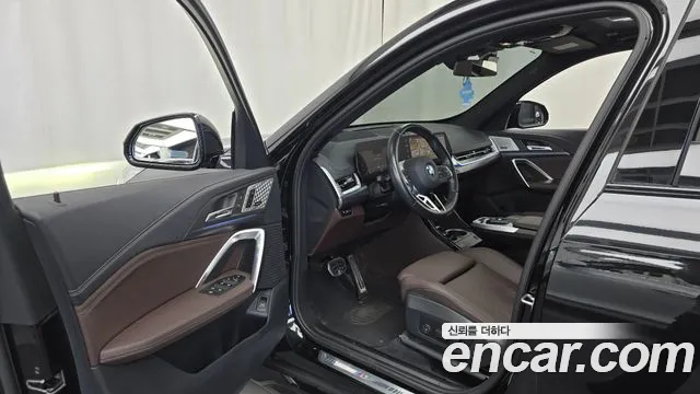 BMW X1 2023 thumb 10