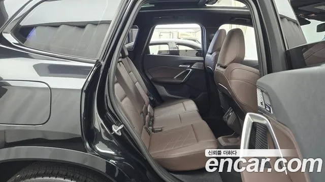 BMW X1 2023 thumb 11