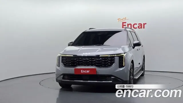 Kia Carnival 2024 thumb 3