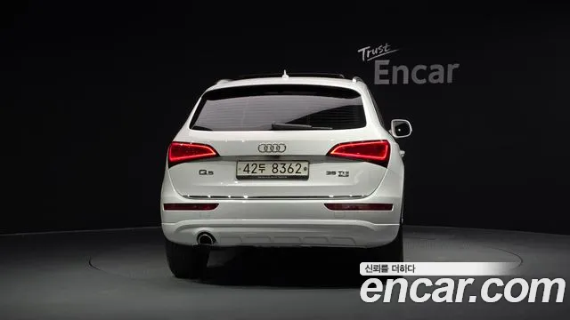 Audi Q5 2014 thumb 4