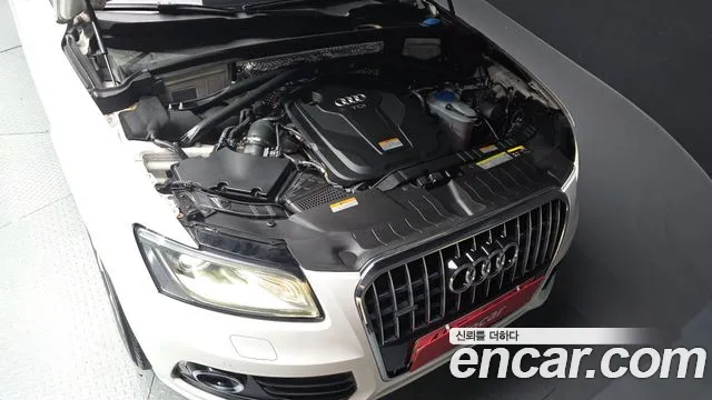 Audi Q5 2014 thumb 6