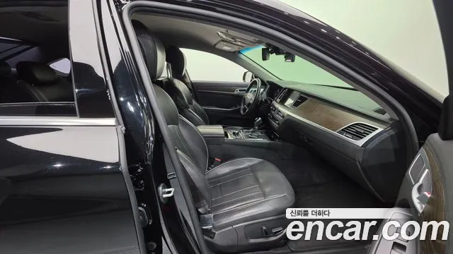 Hyundai Genesis 2016 thumb 10