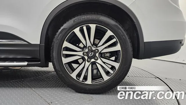 Renault-KoreaSamsung Koleos 2023 thumb 4