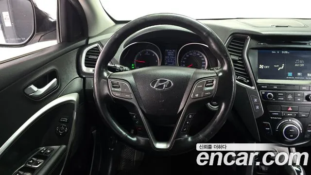 Hyundai Santa Fe 2015 thumb 12