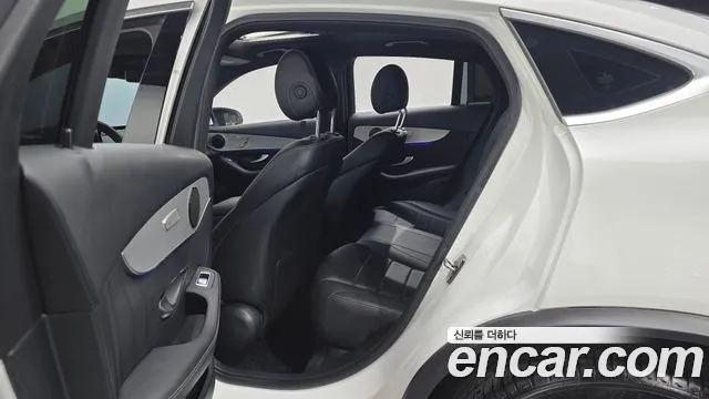 Mercedes-Benz GLC 2020 thumb 11