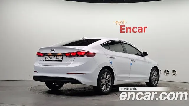 Hyundai Avante 2017 thumb 2