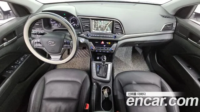 Hyundai Avante 2017 thumb 7