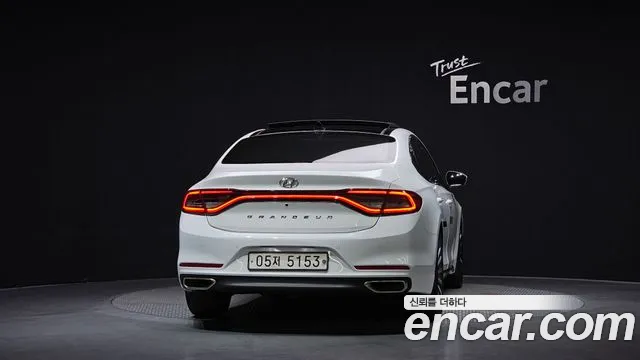 Hyundai Grandeur 2017 thumb 4