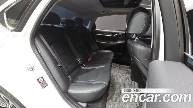 Hyundai Grandeur 2017 thumb 11