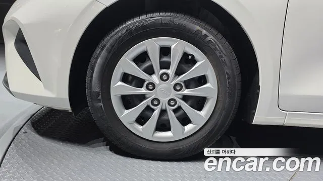 Kia K3 2022 thumb 5