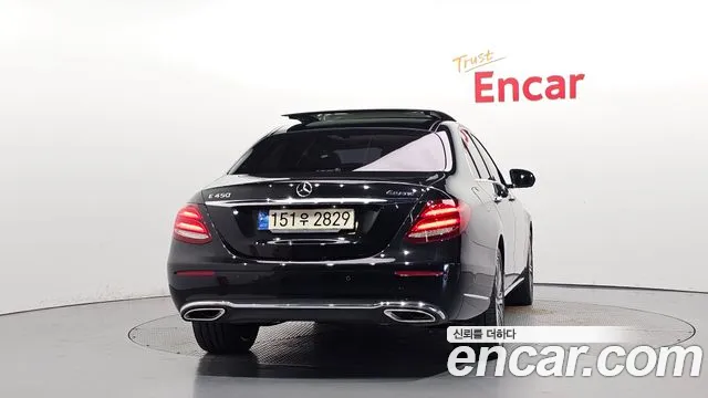 Mercedes-Benz E-Класс 2020 thumb 4