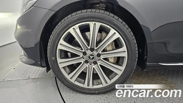 Mercedes-Benz E-Класс 2020 thumb 5
