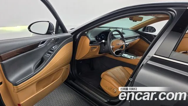 Genesis G80 2021 thumb 10