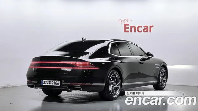 Genesis G90 2022 thumb 2