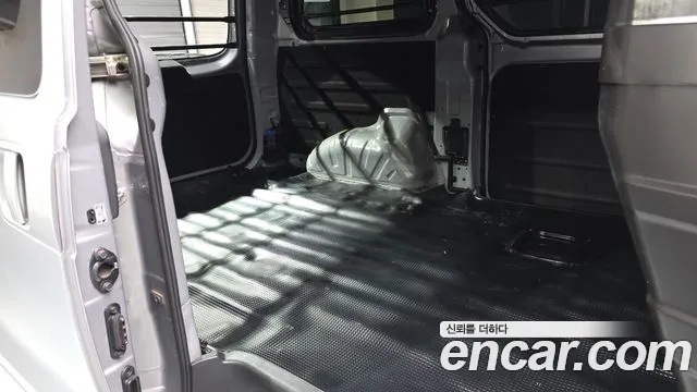Hyundai Starex 2020 thumb 11