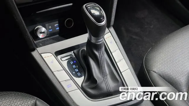 Hyundai Avante 2018 thumb 9