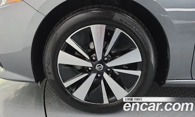 Nissan Altima 2019 thumb 5
