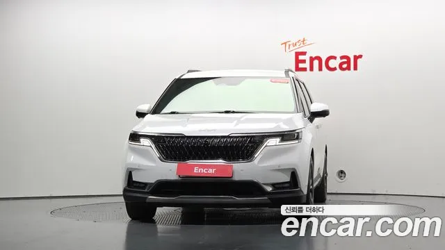 Kia Carnival 2022 thumb 2