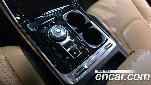 Kia Carnival 2022 thumb 8
