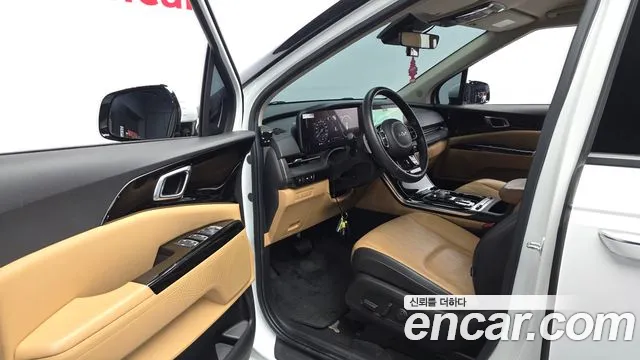 Kia Carnival 2022 thumb 9