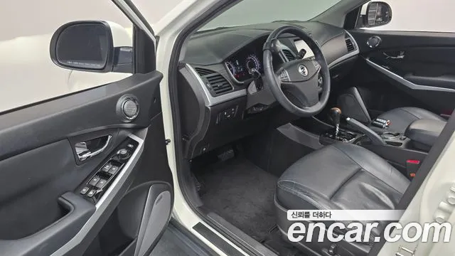 KG_Mobility_Ssangyong KORANDO 2016 thumb 10