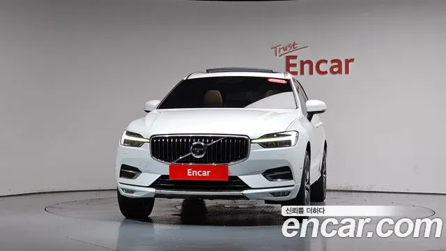 Volvo XC60 2021 thumb 2