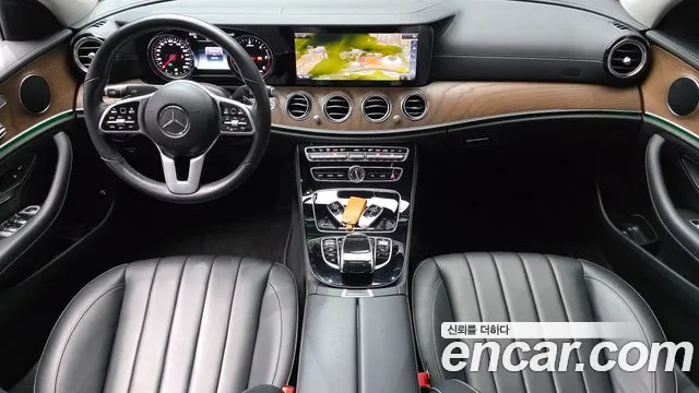 Mercedes-Benz E-Класс 2019 thumb 7
