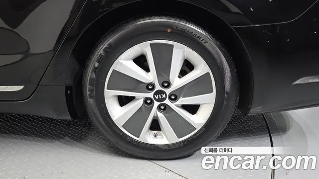 Kia K7 2017 thumb 5