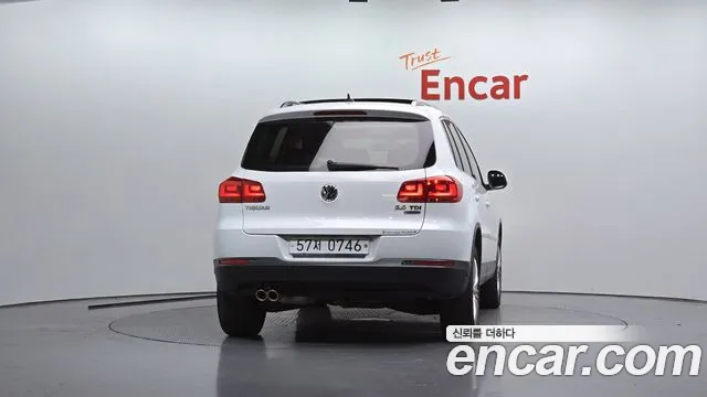 Volkswagen Tiguan 2016 thumb 4
